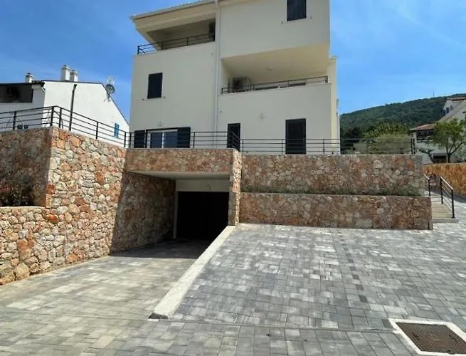 Sea&city View Luxury Apartament *